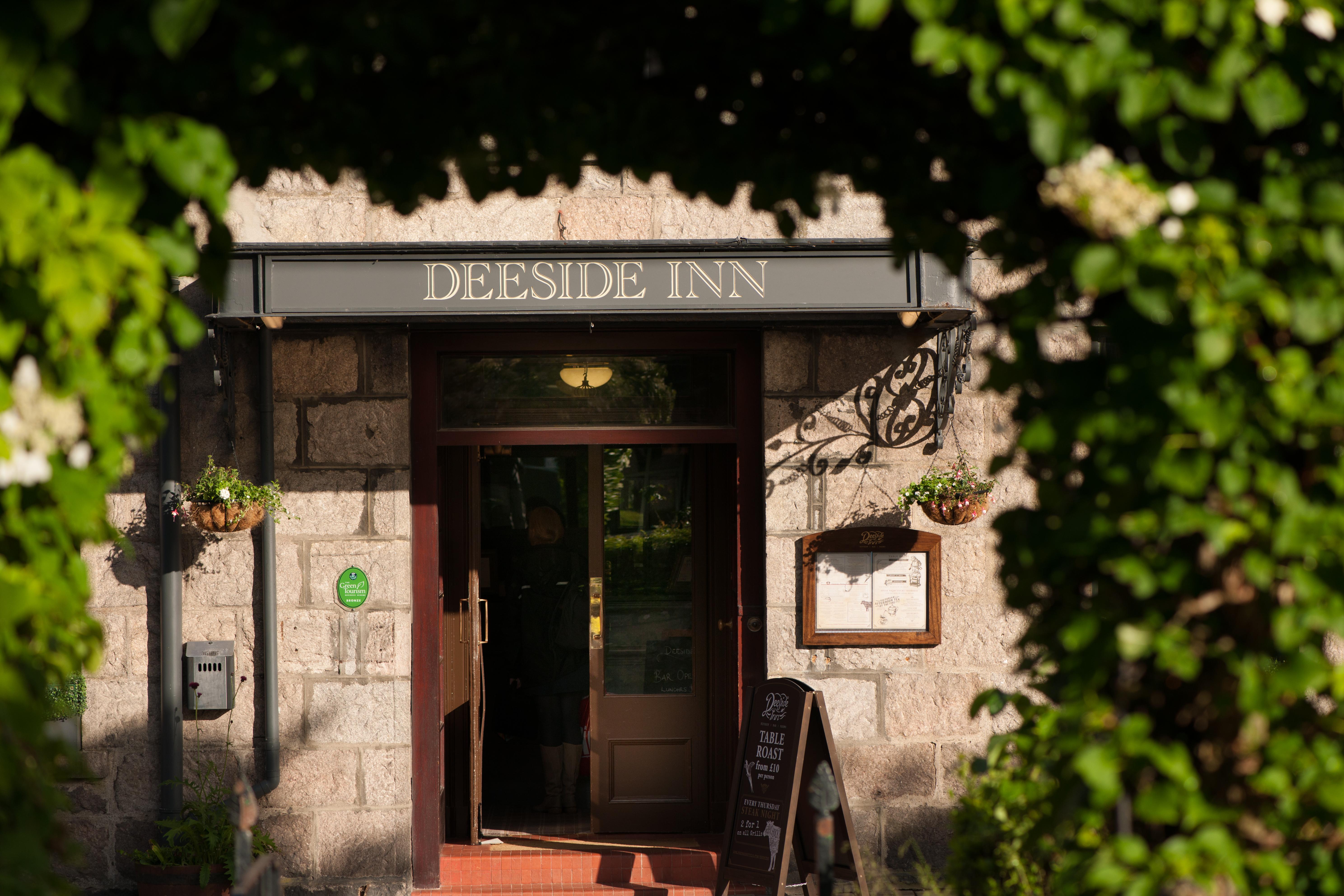 Balmoral Arms Hotel Ballater Exterior foto